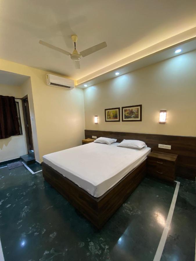 Shivam Hotels Kolkata Eksteriør bilde
